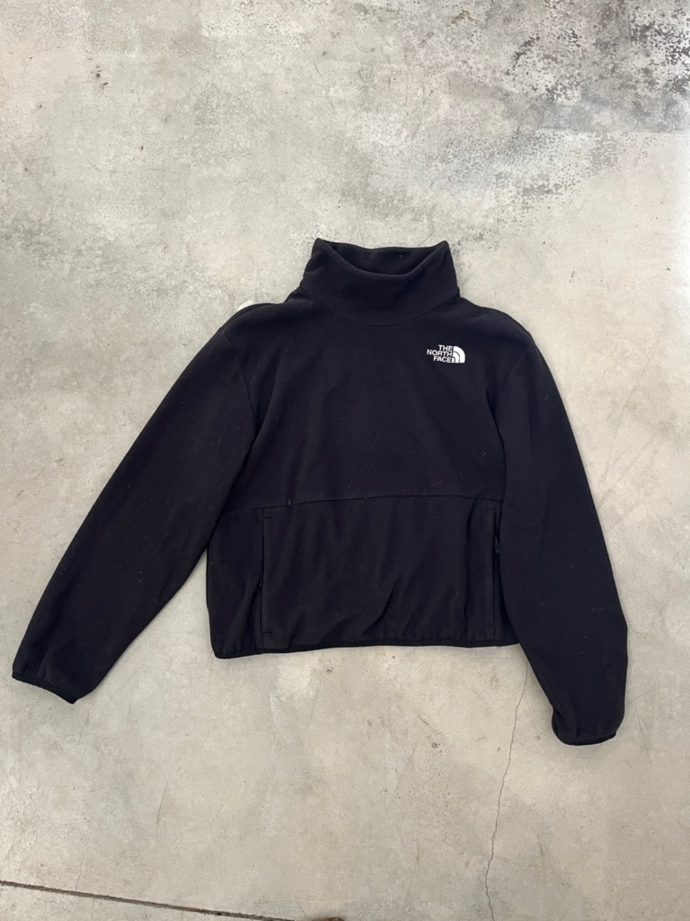 The North Face Black Fleece Pullover Women’s Medium